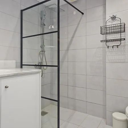 Helios 1 Apartment *