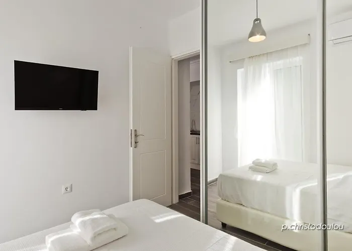 شقة Helios 1 كارباثوس